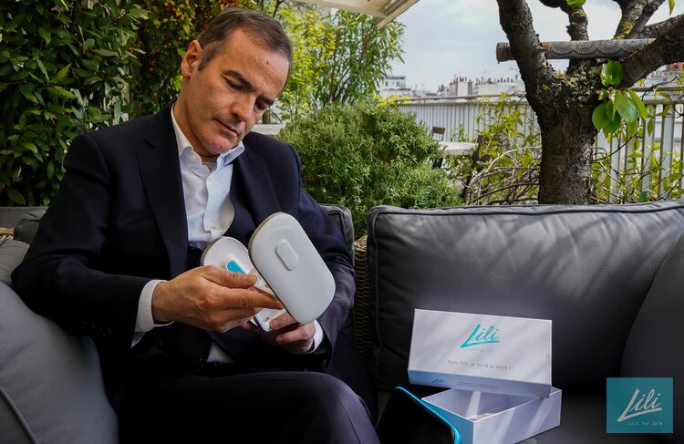franck-ferrand-lampe-lili